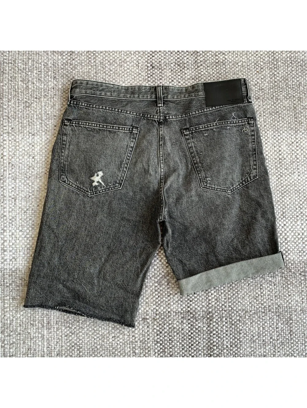 rag & bone Men's Rosa Mid-Rise Walking Denim Shorts Size 31 Black